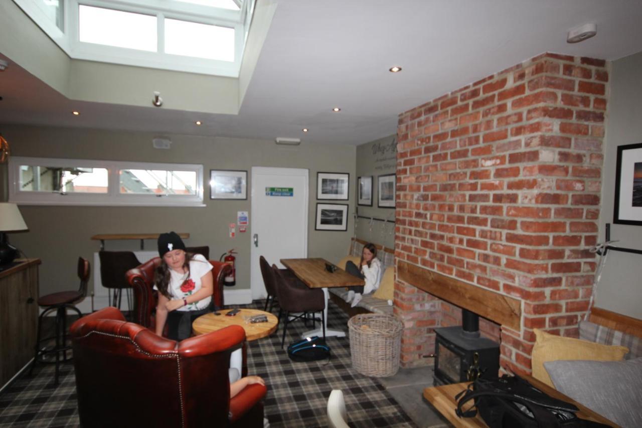 The Sunningdale Hotel Bamburgh Bagian luar foto