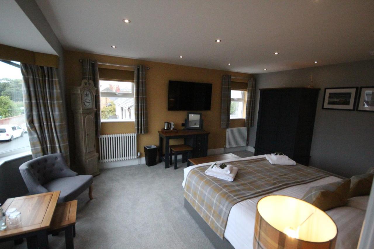 The Sunningdale Hotel Bamburgh Bagian luar foto