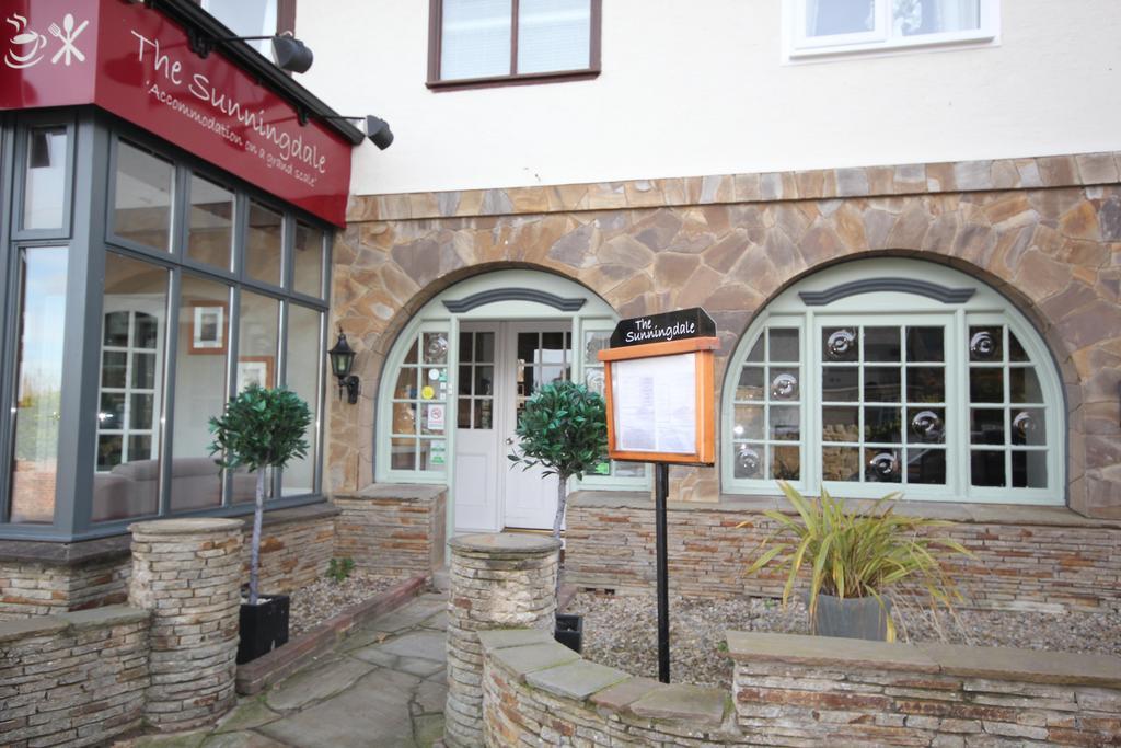 The Sunningdale Hotel Bamburgh Bagian luar foto